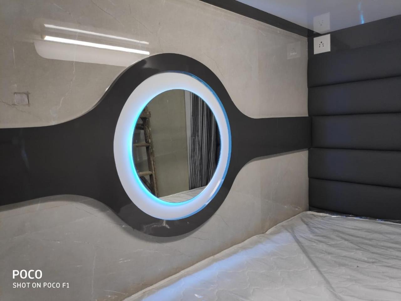 Ocean Dormitory Mumbai Bagian luar foto