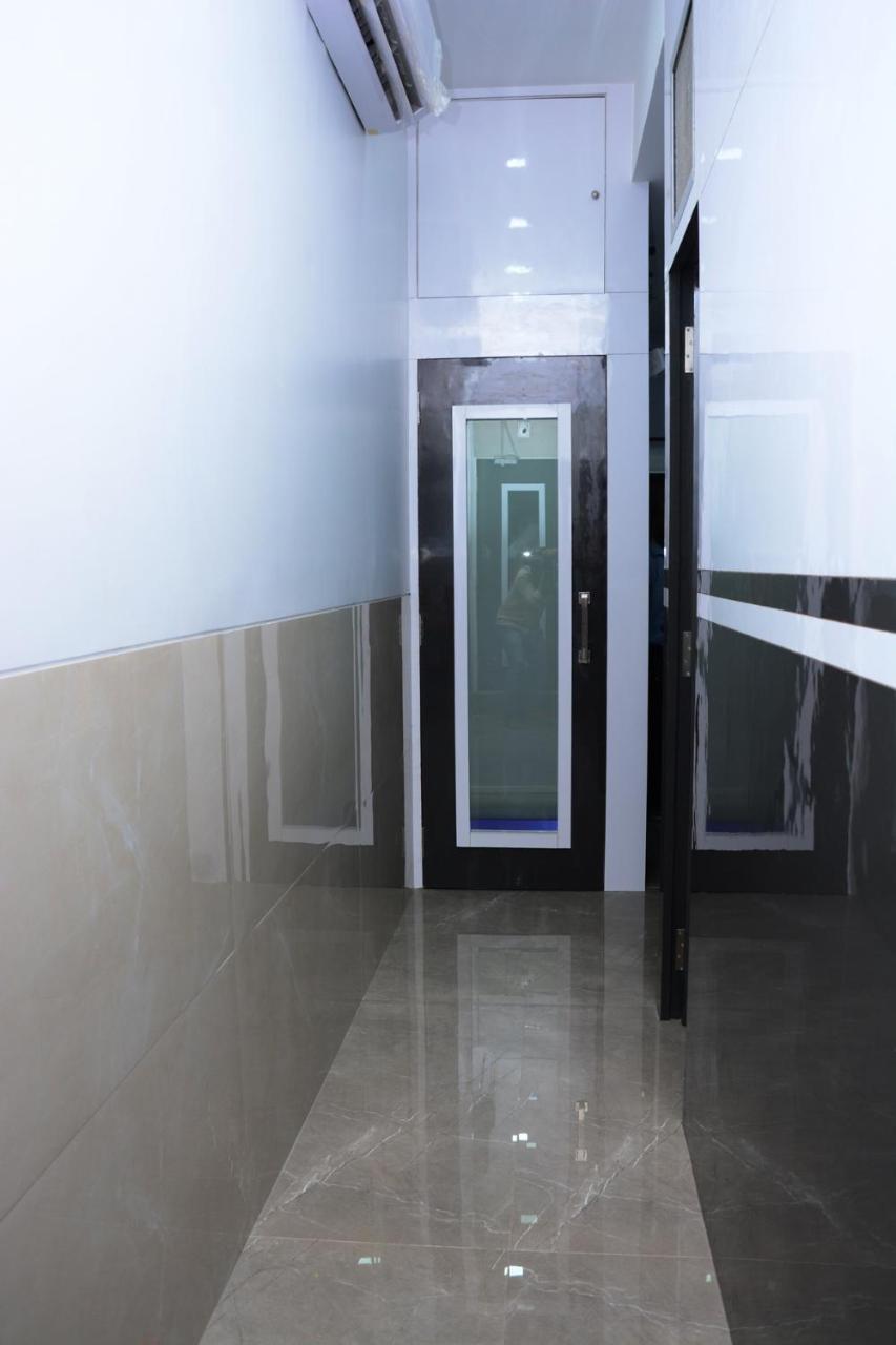 Ocean Dormitory Mumbai Bagian luar foto